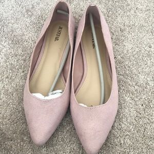 Mauve ballet flats
